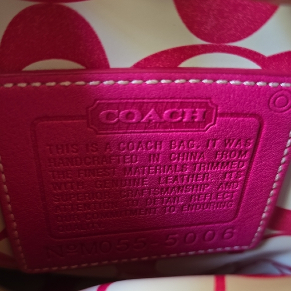 Coach Crossbody Bag in Cream and Pink EUC - Picture 7 of 9